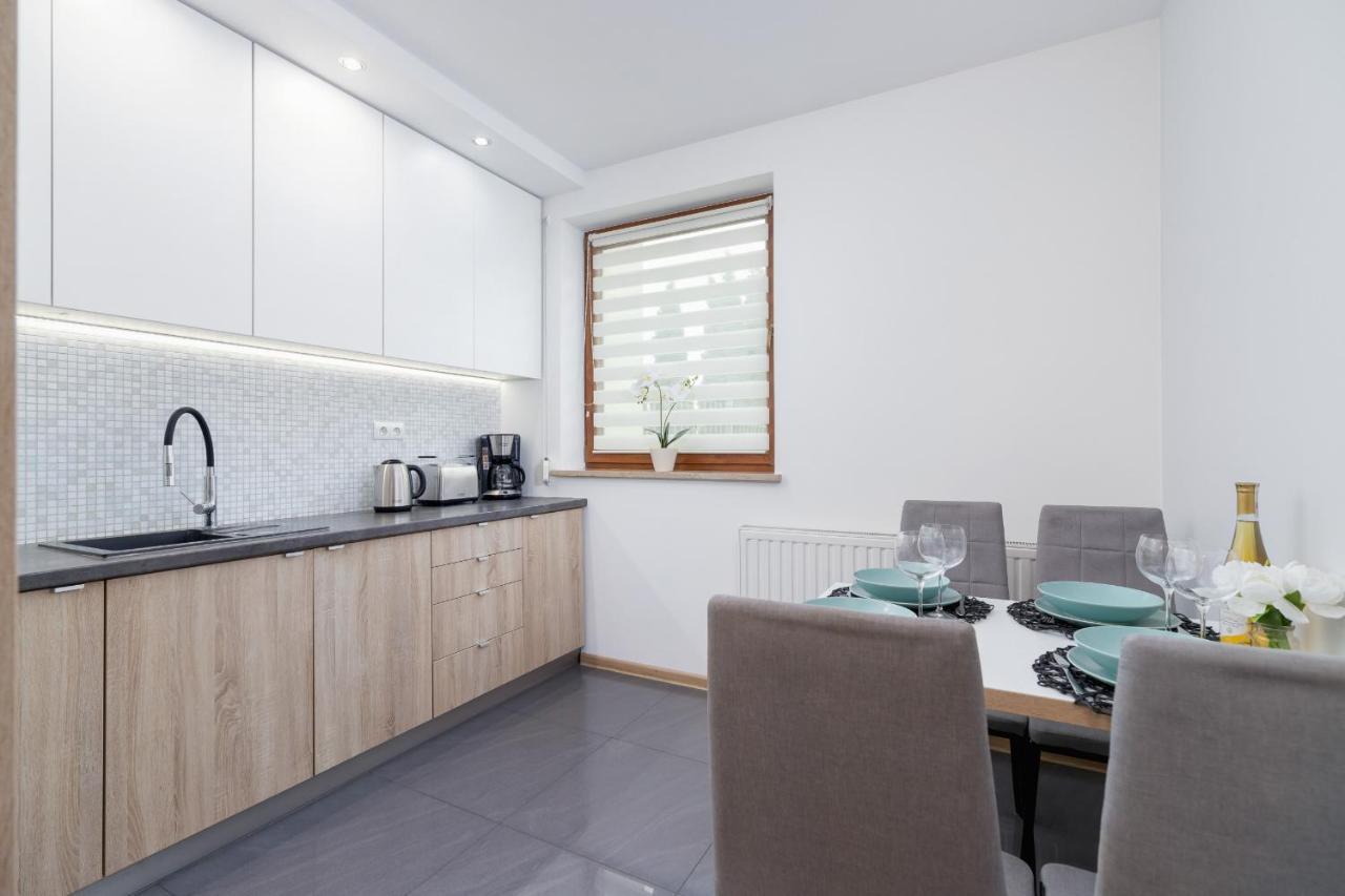Bunscha Apartment Debniki Cracow By Noclegi Renters Krakow Dış mekan fotoğraf